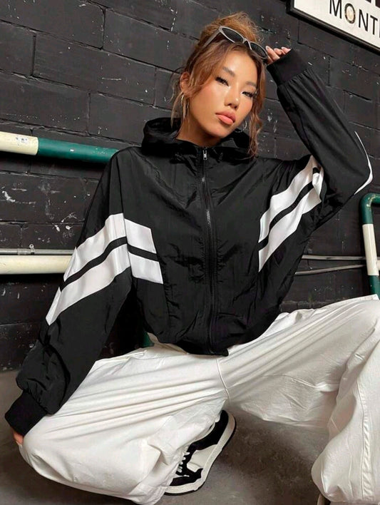 Chaqueta con capucha